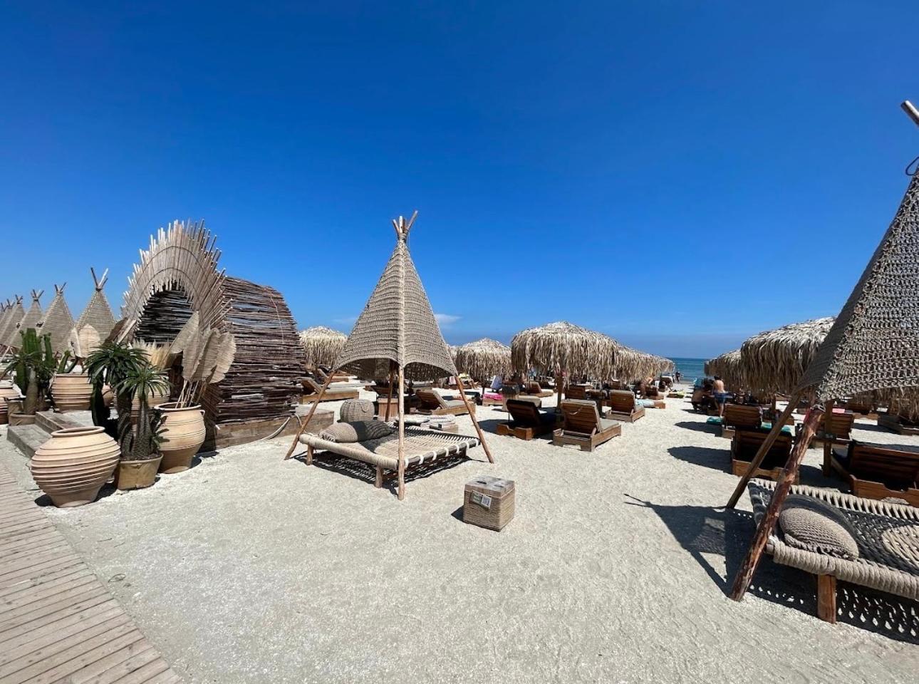 Dodo Apartament Mamaia Nord Năvodari Eksteriør billede